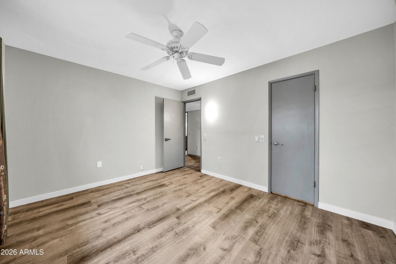 9422 W Manzanita Dr-22