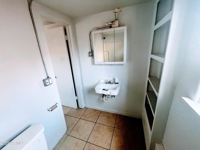 Media 23-64F1C787-6780-4E00-B2C2-1128900