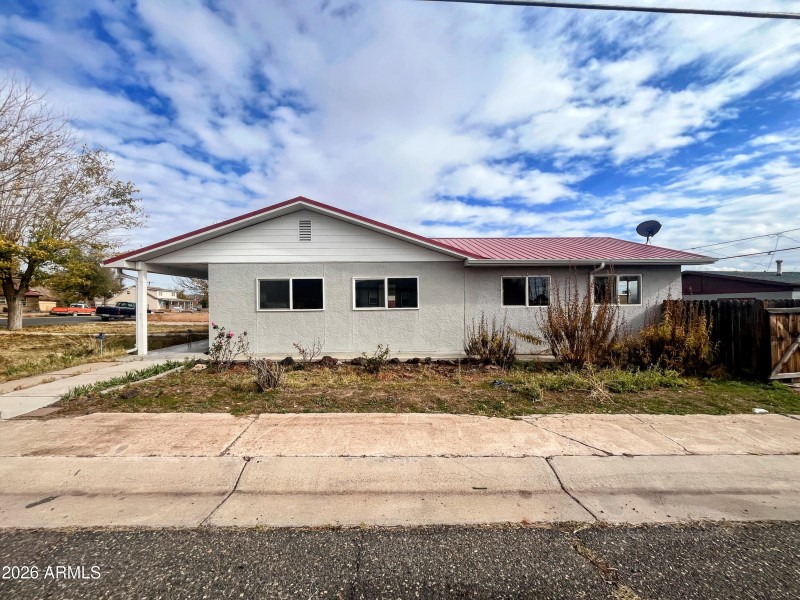 Media 13-D973A450-DC5C-4757-BE49-8F9FC58