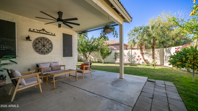 25084 N 68th Ave Exterior Photos-8