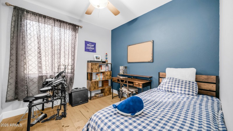 25084 N 68th Ave (8)