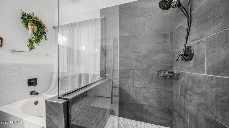 25084 N 68th Ave (13)