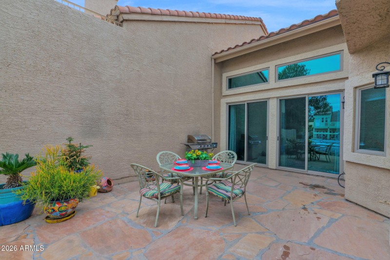 Great Entertaining Space