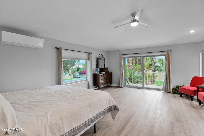 Spacious Primary Suite w Balcony