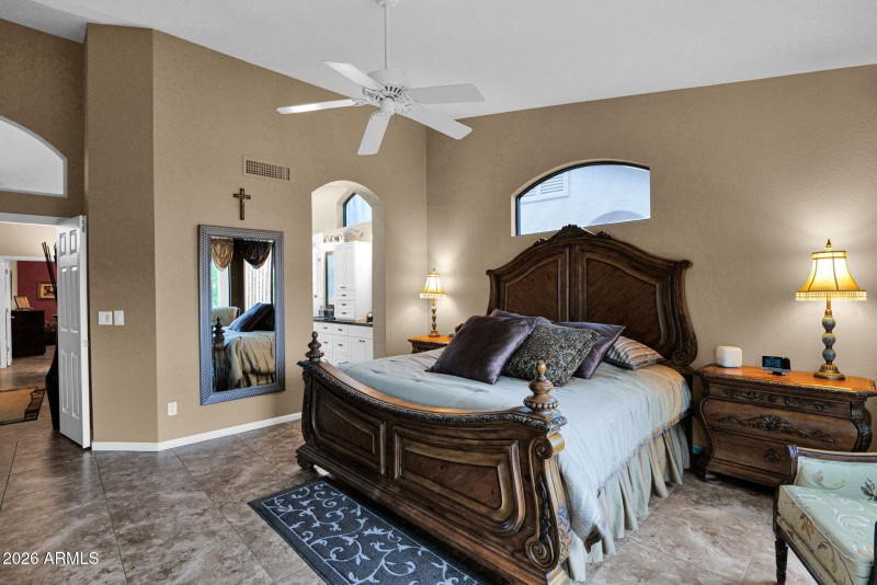 5534 Feather Bush - 18Primary Bedroom