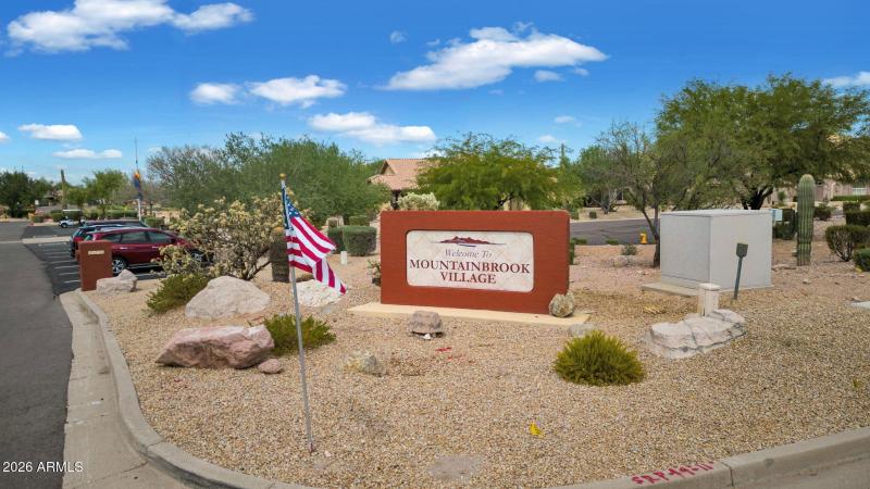 5534 Feather Bush - 40Community Sign