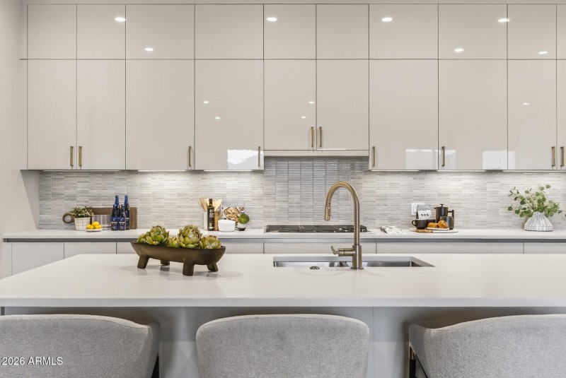 15_19355_N_73rd_Way15_mls