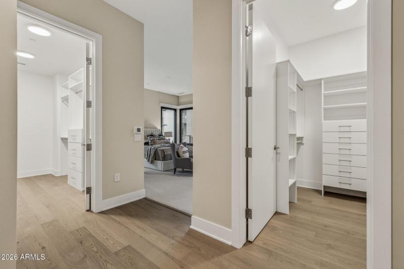 61_19355_N_73rd_Way61_mls