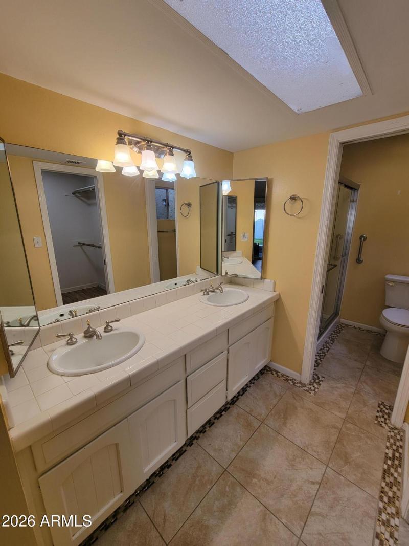 Master Bath Close