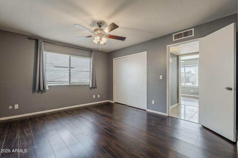 33-web-or-mls-Julie-33