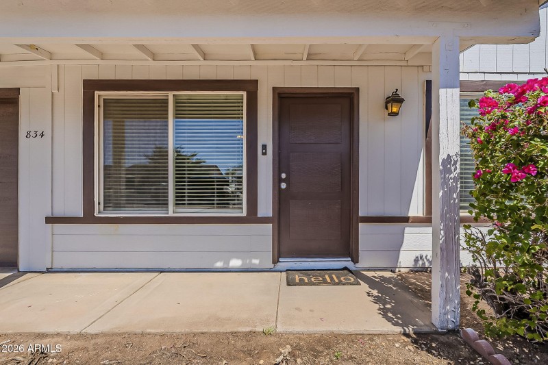 4-web-or-mls-Julie-4