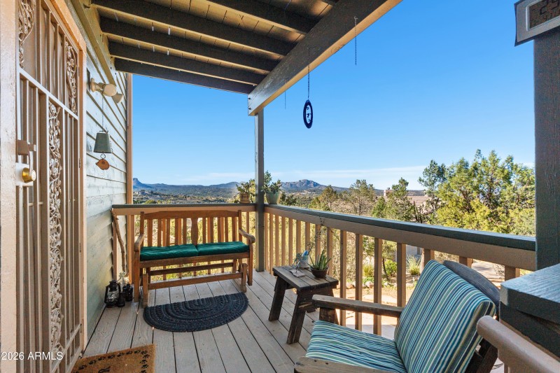 29-Family Room Deck View