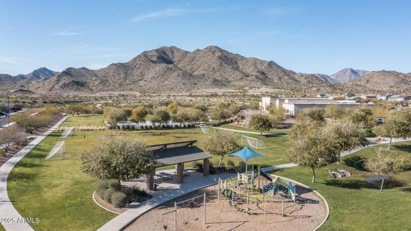 sienna-hills-park-william-ryan-homes-pho