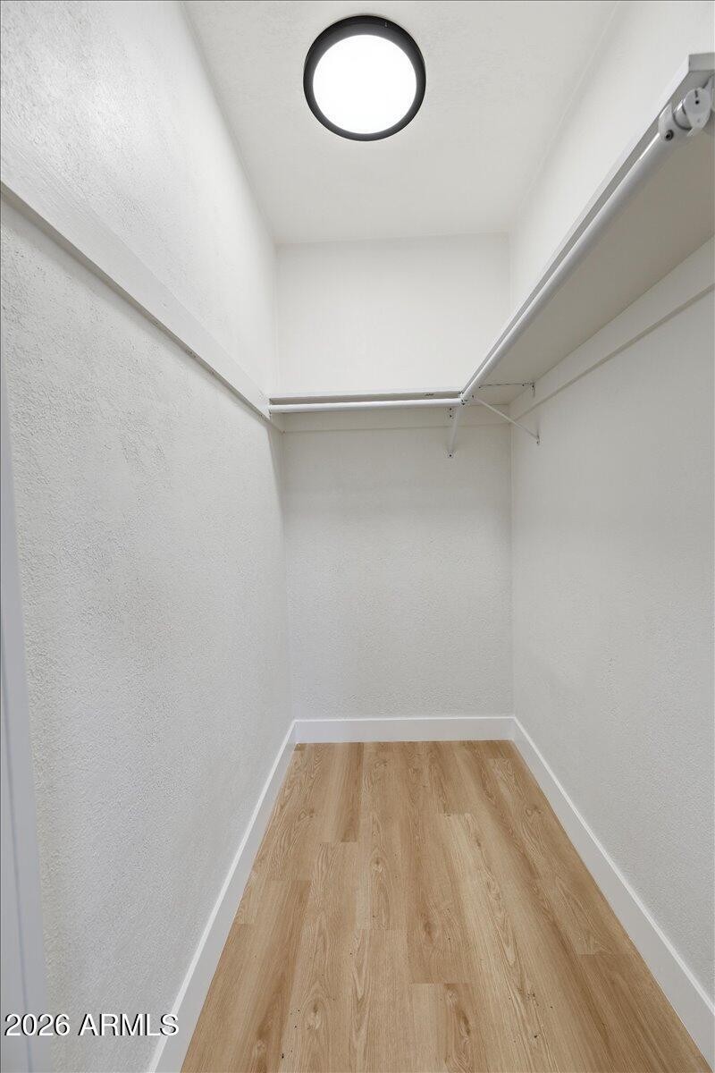 06-4210_N_18th_Ave_6