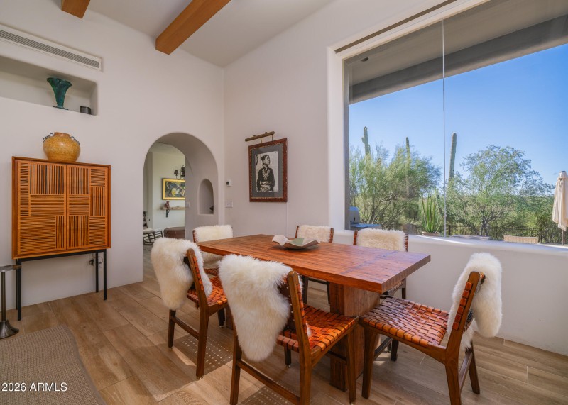 5943_E_CarefreeMountainDr_Images-11