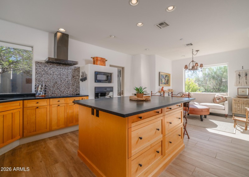 5943_E_CarefreeMountainDr_Images-14