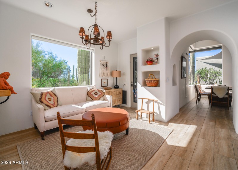 5943_E_CarefreeMountainDr_Images-15