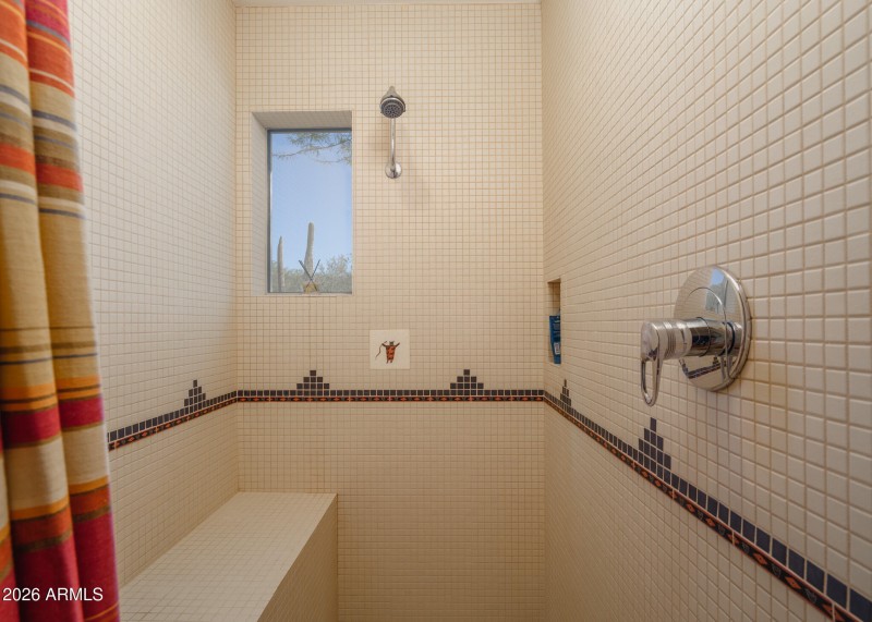 5943_E_CarefreeMountainDr_Images-31