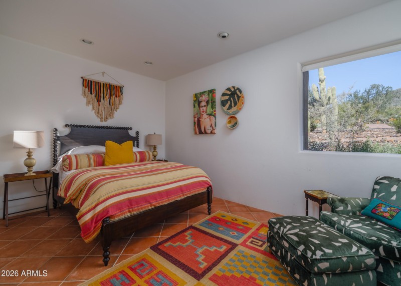 5943_E_CarefreeMountainDr_Images-32