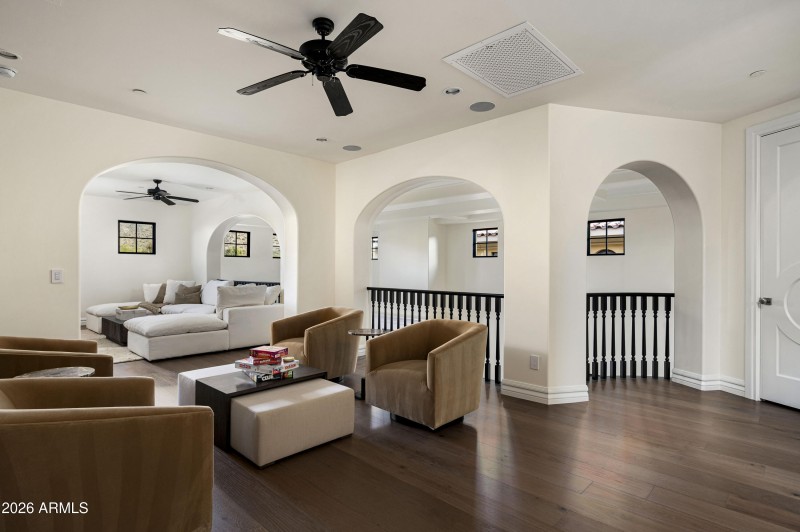 Upper level loft area