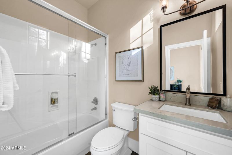 Office En-suite