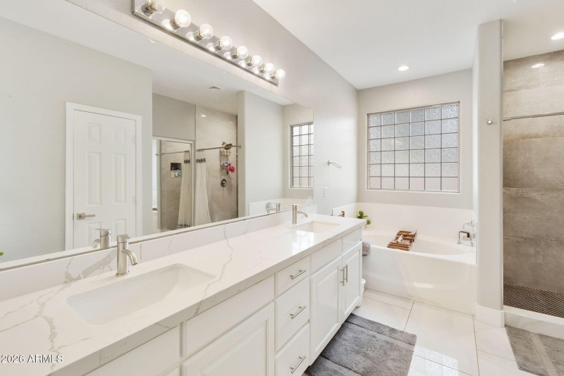 47-web-or-mls-dlb_2718-dlb_2722