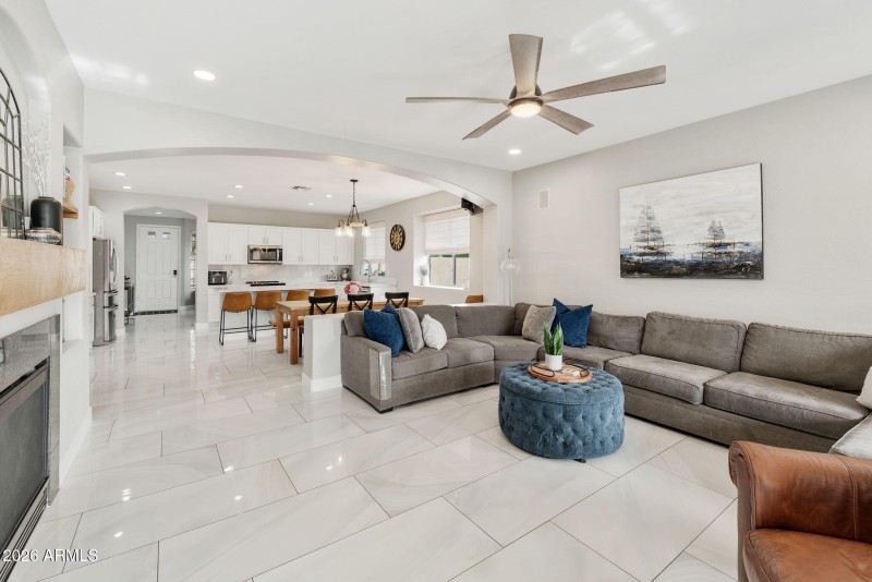 50-web-or-mls-dlb_2733-dlb_2737