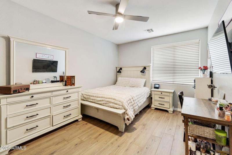 56-web-or-mls-dlb_2763-dlb_2767