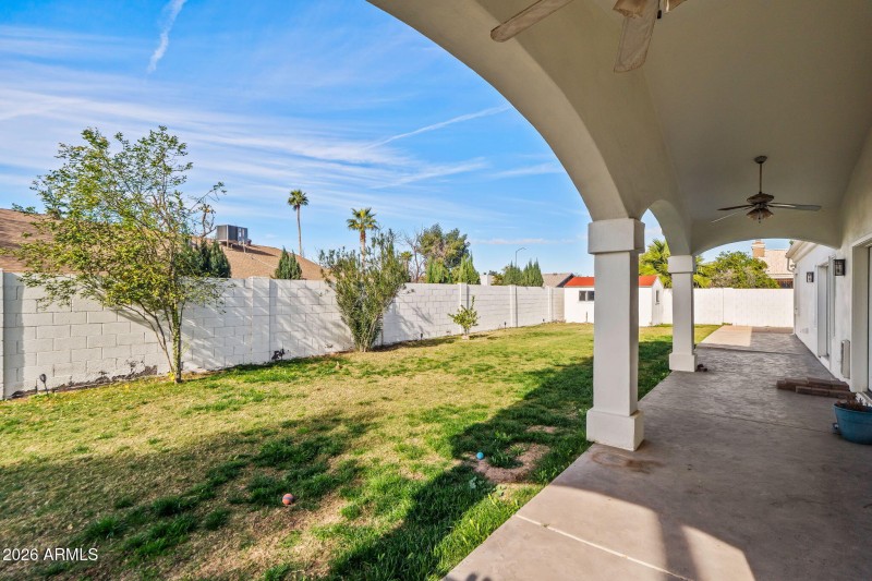 84-web-or-mls-1038 S 38th St-51