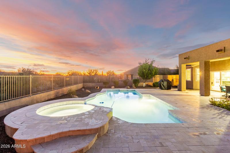 4619 E Sierra Sunset Trl