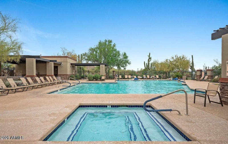 Superstition Foothills Community pool sp