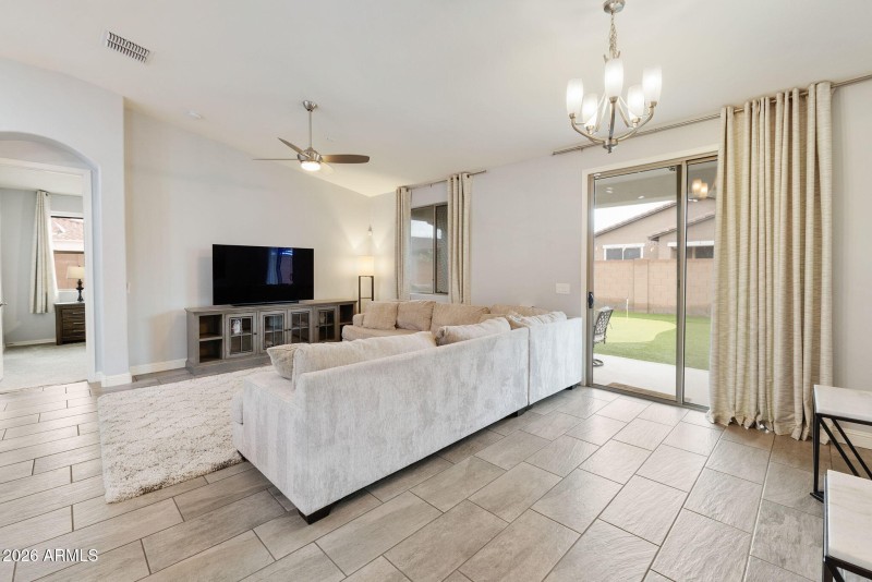 23-web-or-mls-dlb_3362-dlb_3366