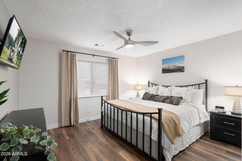 guest room 3