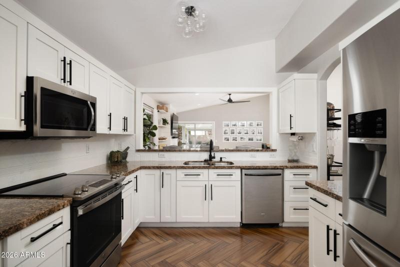 17636 N. 25th Pl.-mls-9