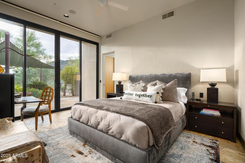 Bedroom 2 Suite