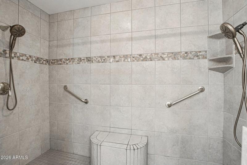 22-web-or-mls-W Mesa Verde Dr-S0901-022