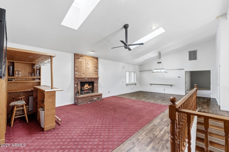 030__4064 E Hale Cir