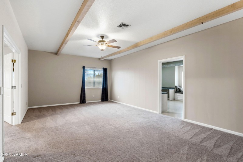 035__4064 E Hale Cir