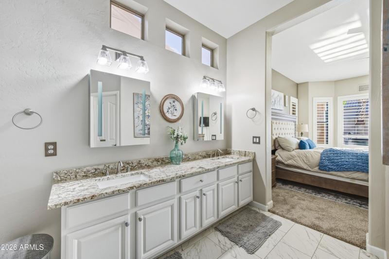 16635 S 12th - Primary Bath