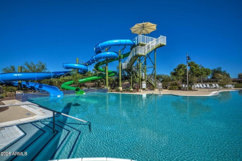 20251126190106550195000000-o