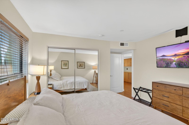 33-web-or-mls-07-Via De La Luna