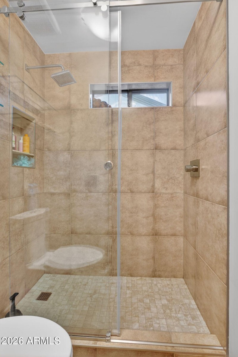 35-web-or-mls-09-Via De La Luna