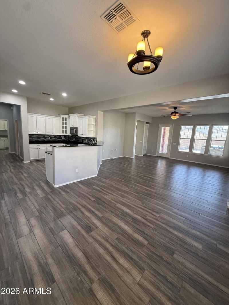 greatroom/kitchen