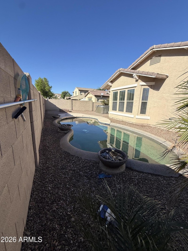 pool
