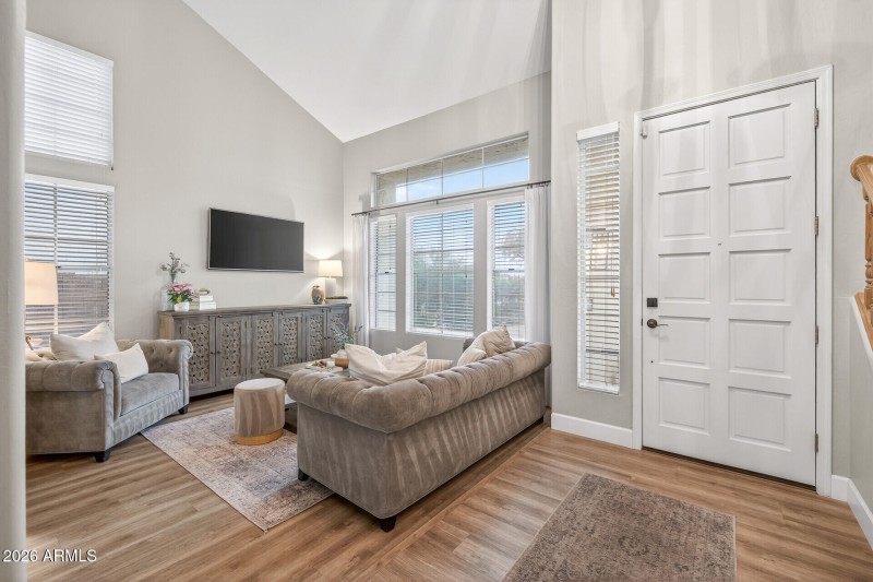 4221 E Rancho Caliente Drive