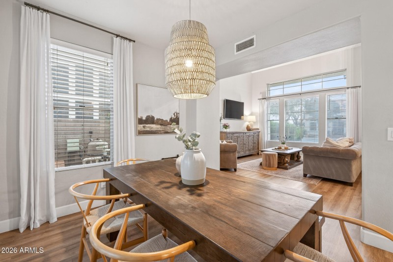 4221 E Rancho Caliente Drive