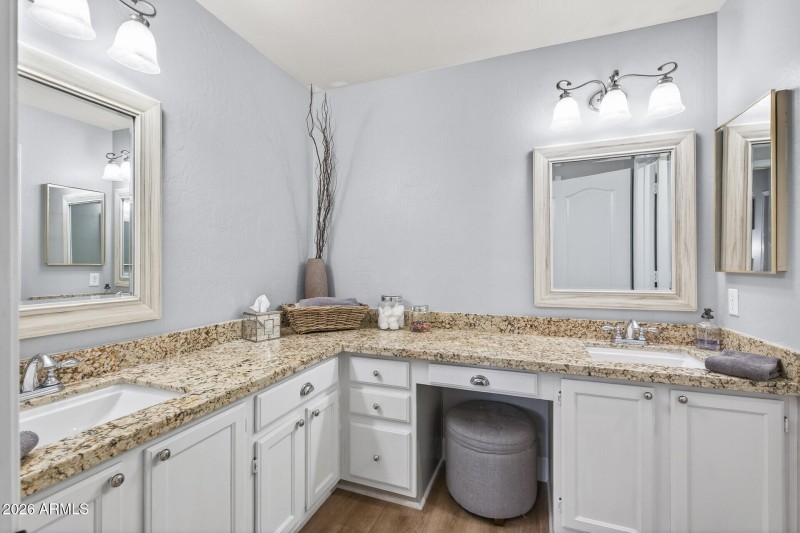 4221 E Rancho Caliente Drive