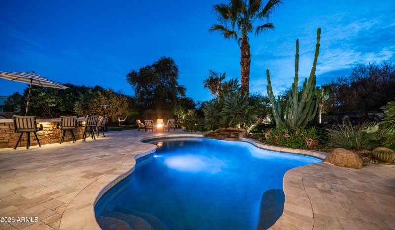 2731 E Capricorn Pl Exterior Photos-9