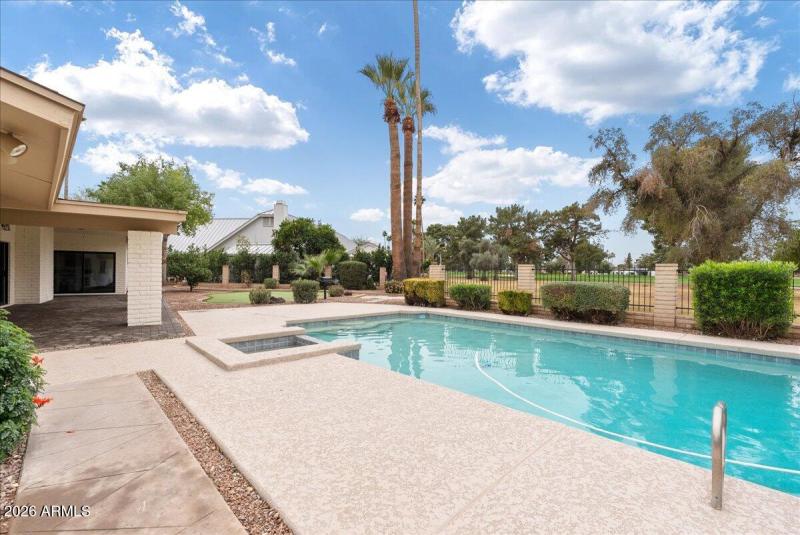 42-DesertSkyREM - 1106 N. Villa Nueva-41