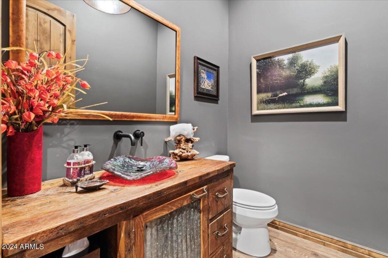Powder Room